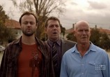 Сериал Отчаянные домохозяева / House Husbands (2012) - cцена 4