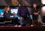 Сериал Пайн Гэп / Pine Gap (2018) - cцена 2