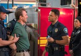 Сериал 911: Одинокая звезда / 9-1-1: Lone Star (2020) - cцена 6